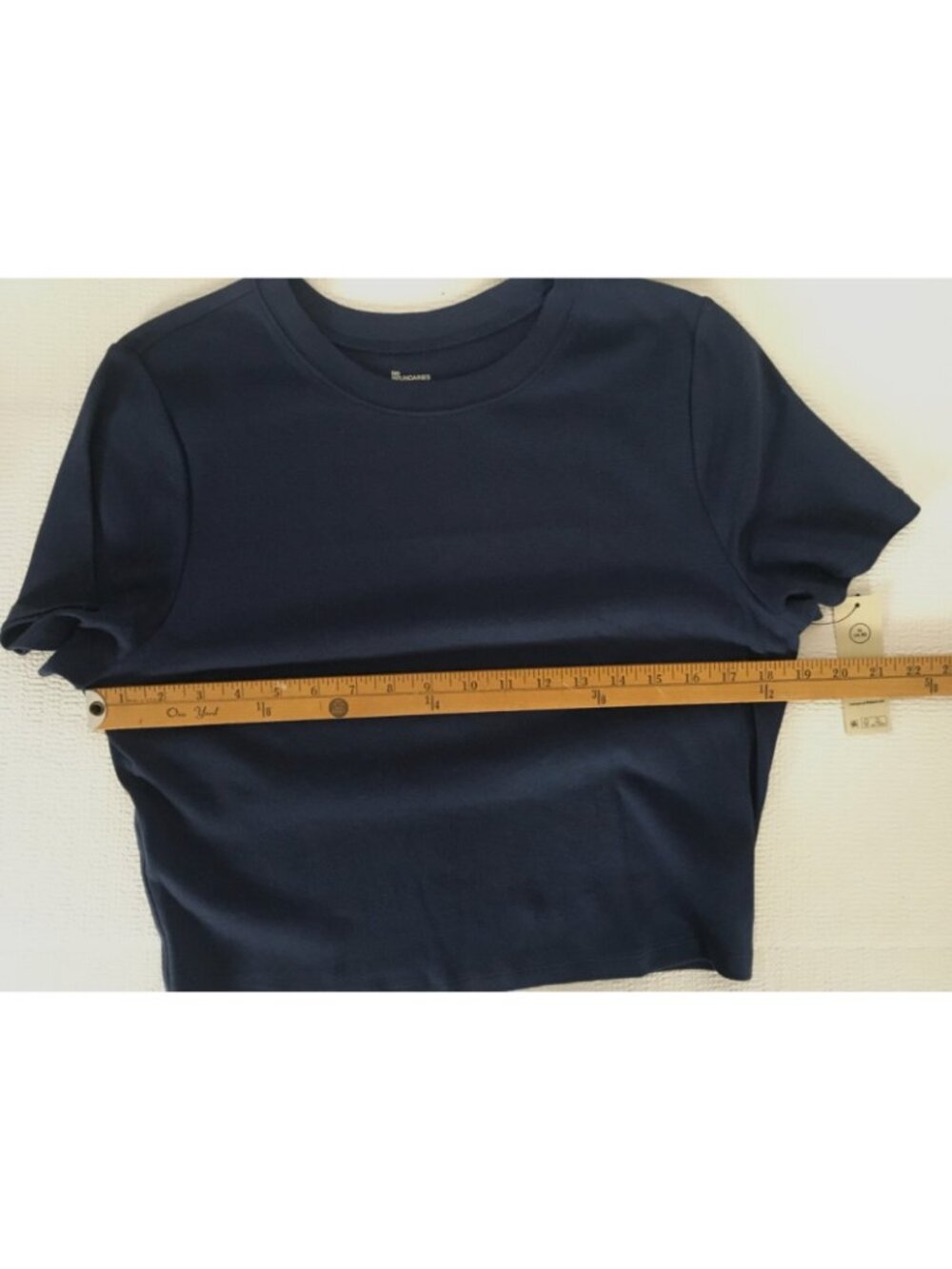 No Boundaries Top Women Size XL Blue Cropped Tee Short Sleeves Round Neck New - Picture 9 of 15